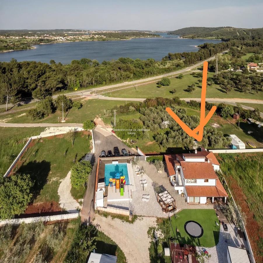 Apartament Tatum Inny *